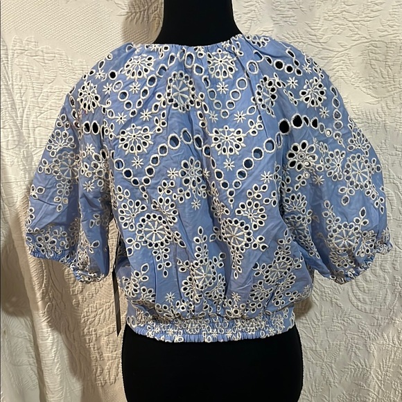 NVLT Blue and White Eyelet Women's Top, size small, NWT - Picture 7 of 14